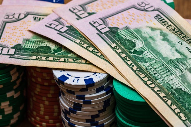 Live Texas Poker table on gastogel slot with multiple players and real-time dealer interaction